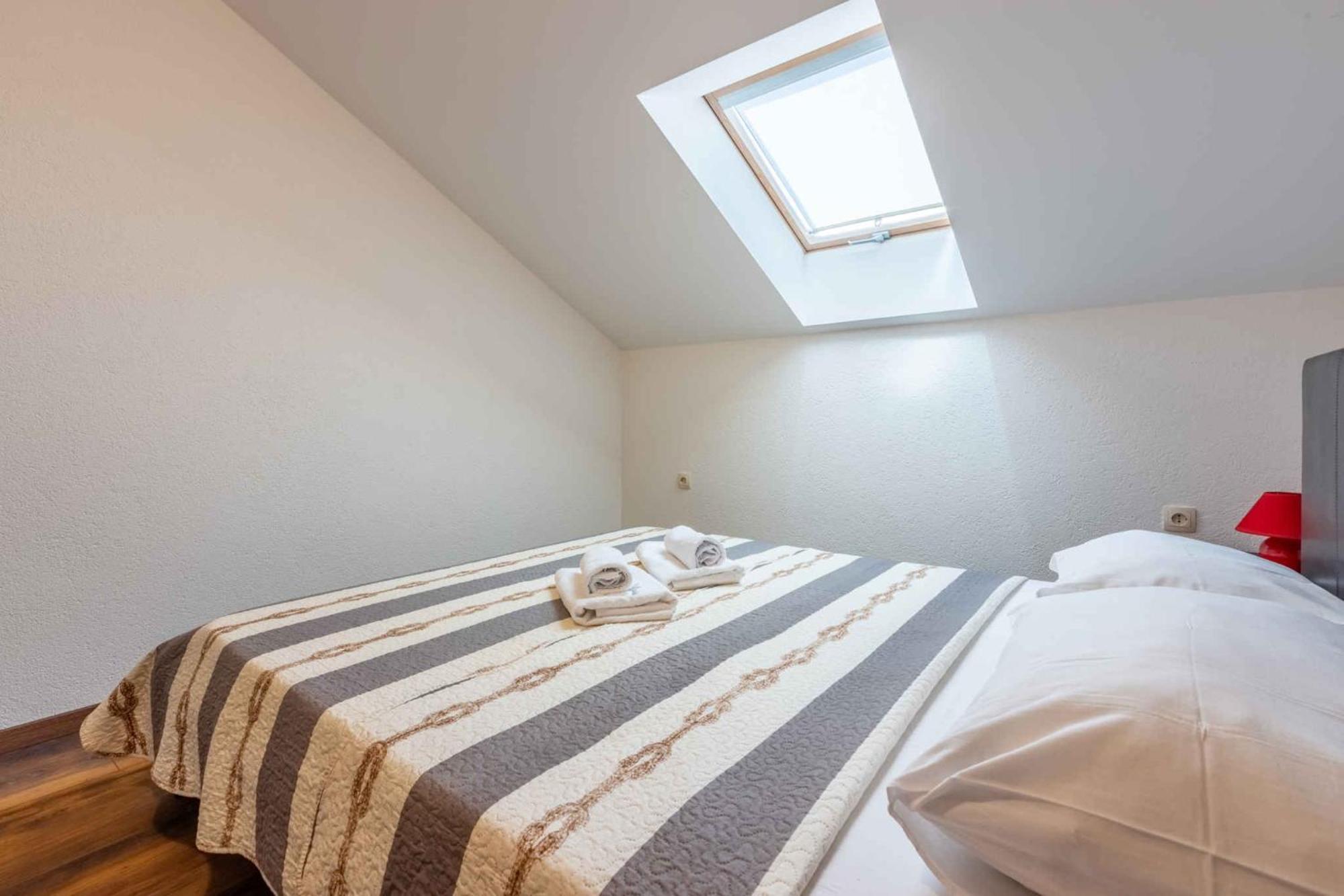 Apartment Crikvenica, Vinodol 8 Eksteriør billede